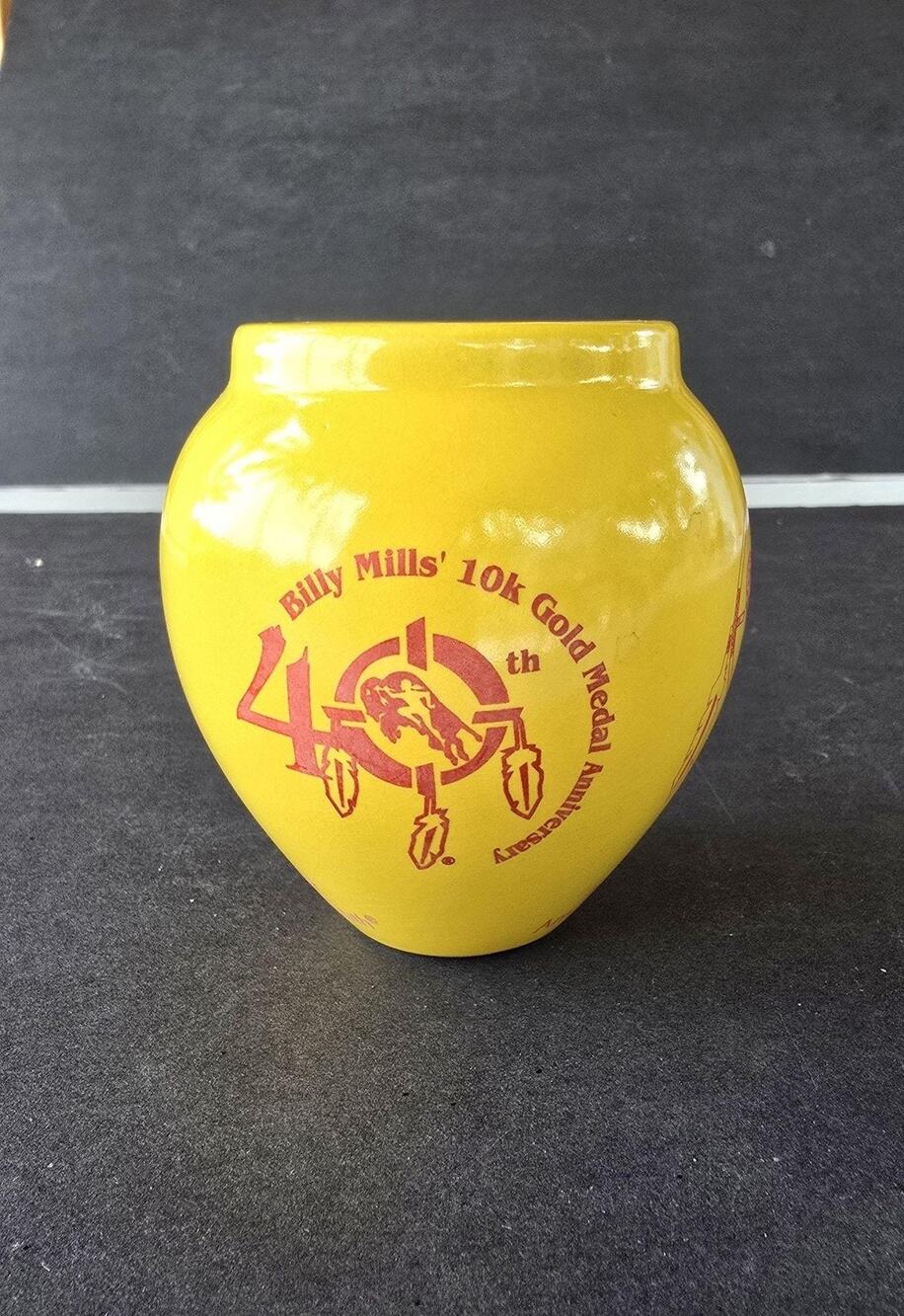 Vintage Billy Mills 10K Gold Medal 40th Yellow Ceramic Vase Running Strong Youth